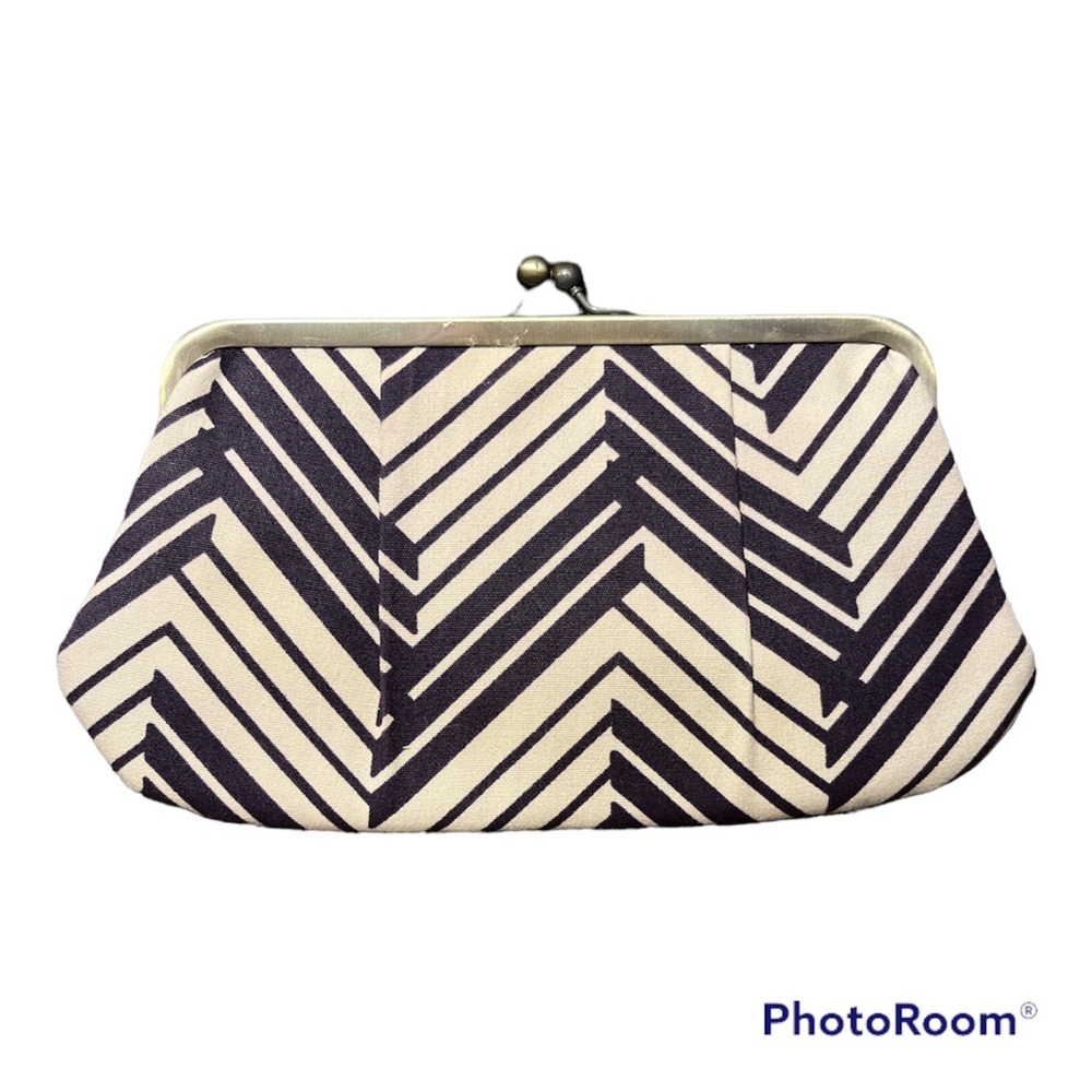 Old Navy 100% Cotton Chevron Patterned Clutch / Eggplant and Cream Color NWOT